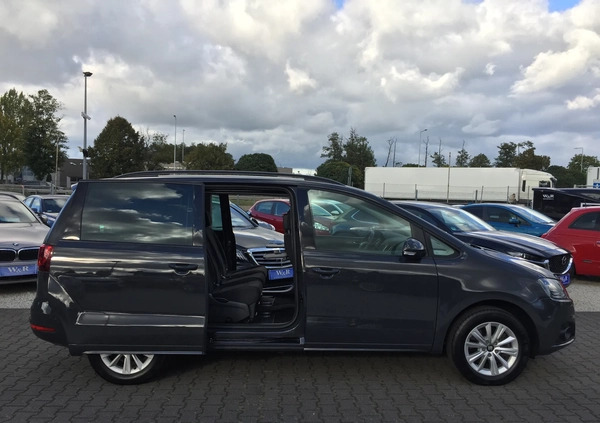 Seat Alhambra cena 124968 przebieg: 21000, rok produkcji 2020 z Brzeziny małe 211